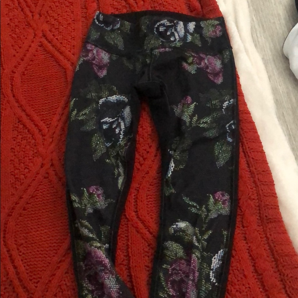 Black lulu leggings